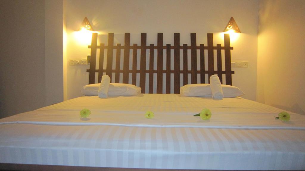 Holaa Mirissa Hotel Екстериор снимка