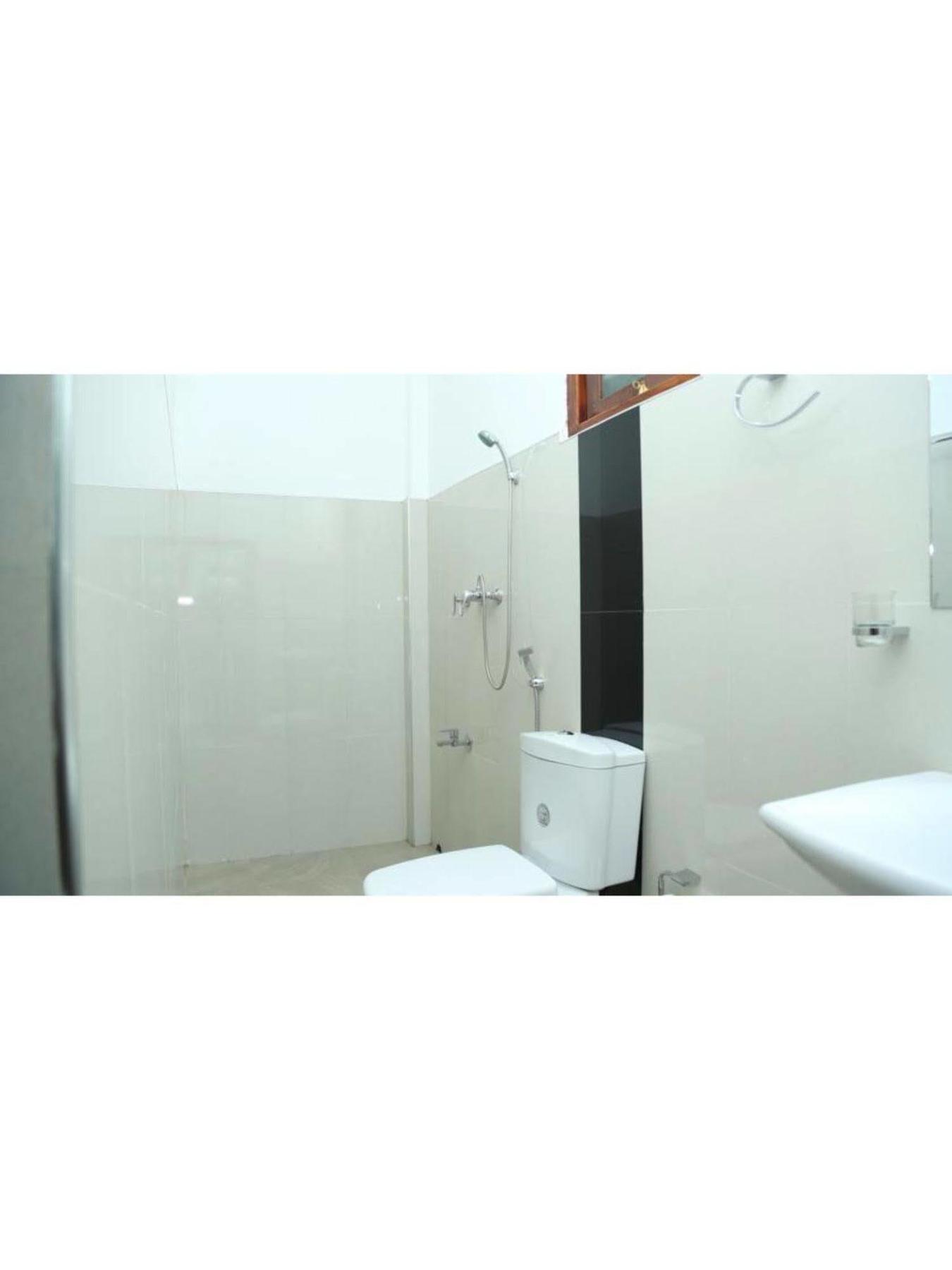 Holaa Mirissa Hotel Екстериор снимка