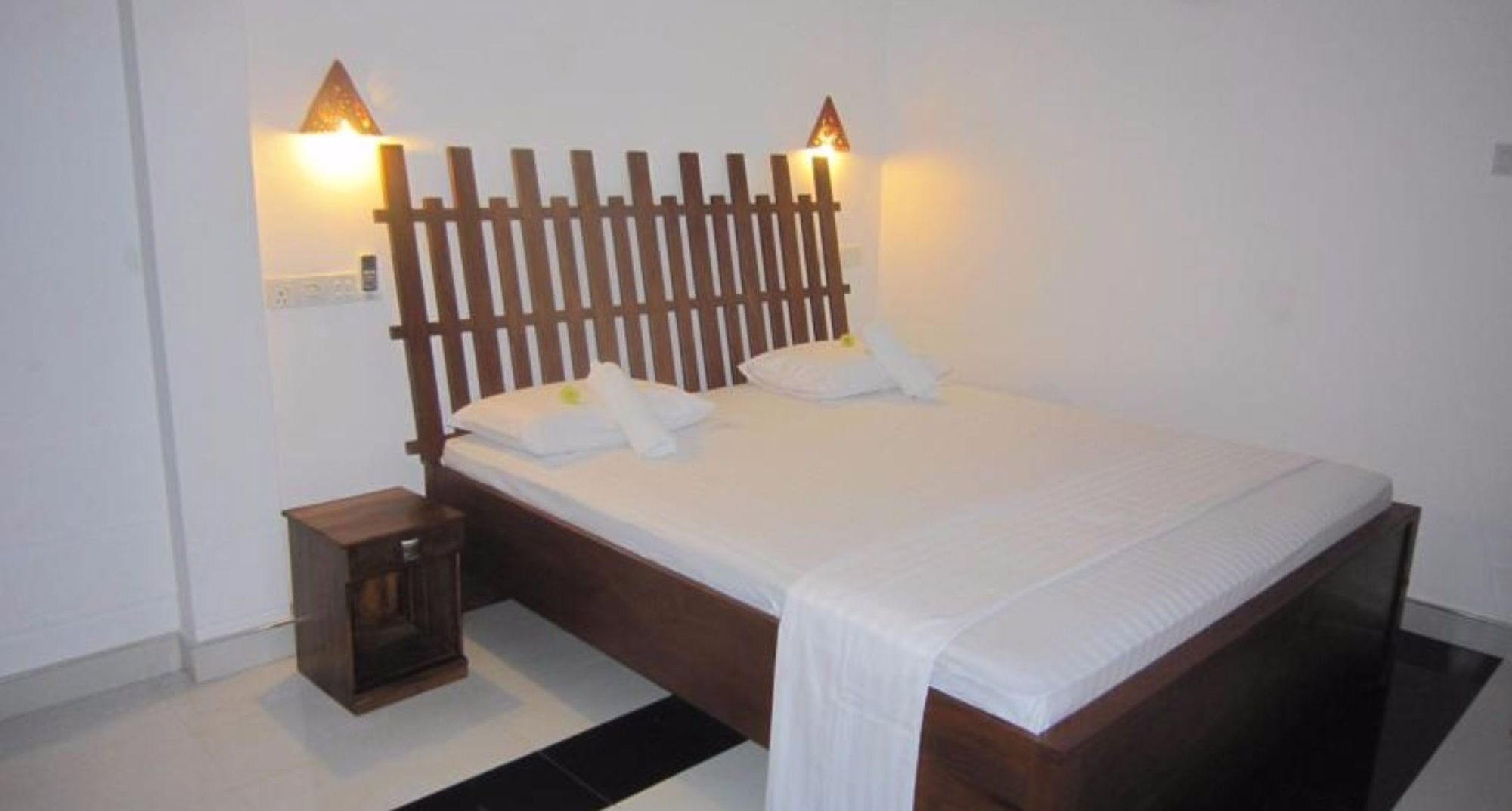 Holaa Mirissa Hotel Екстериор снимка